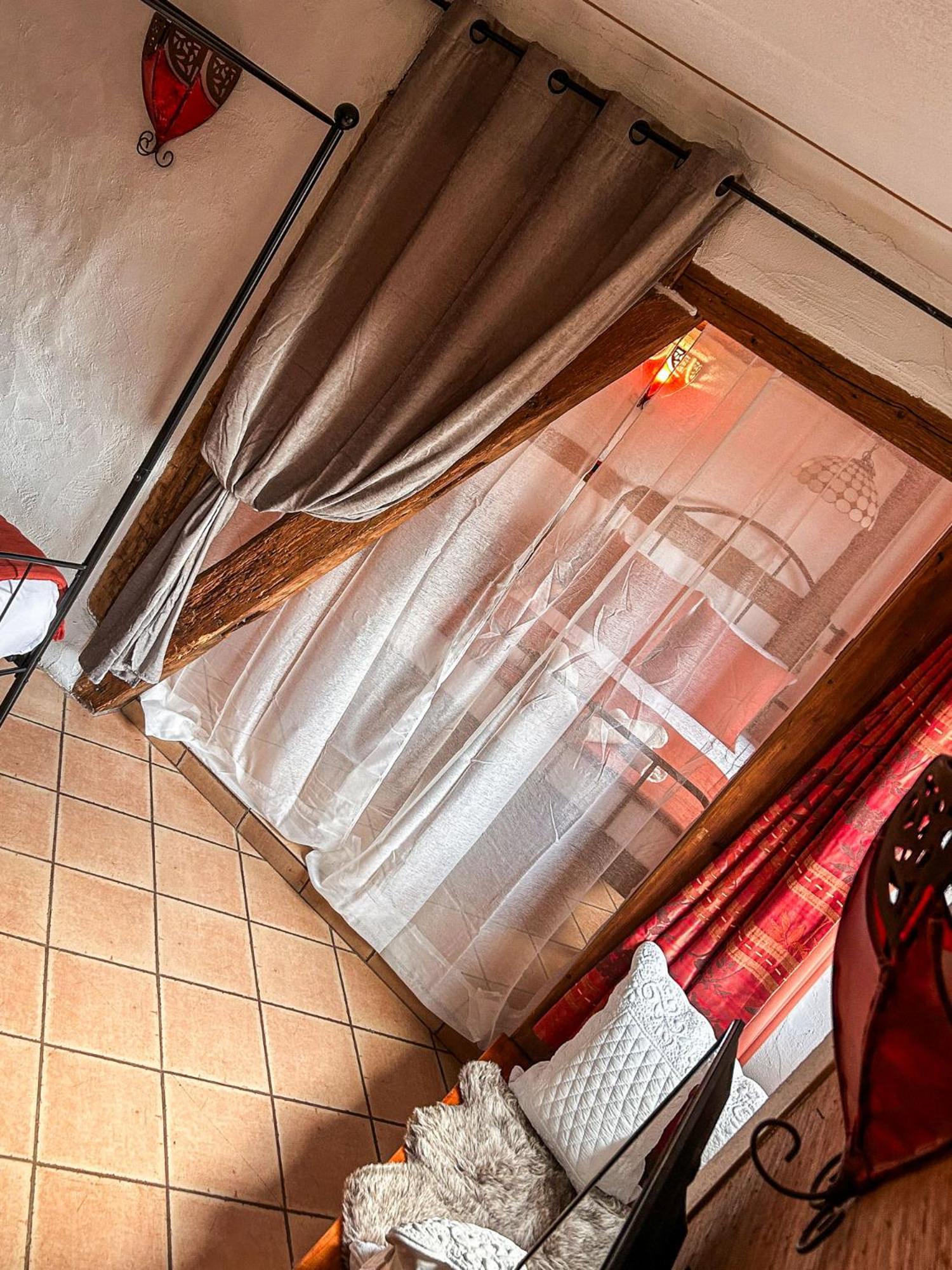 Au Nid De Cigogne Apartamento Zellenberg Exterior foto